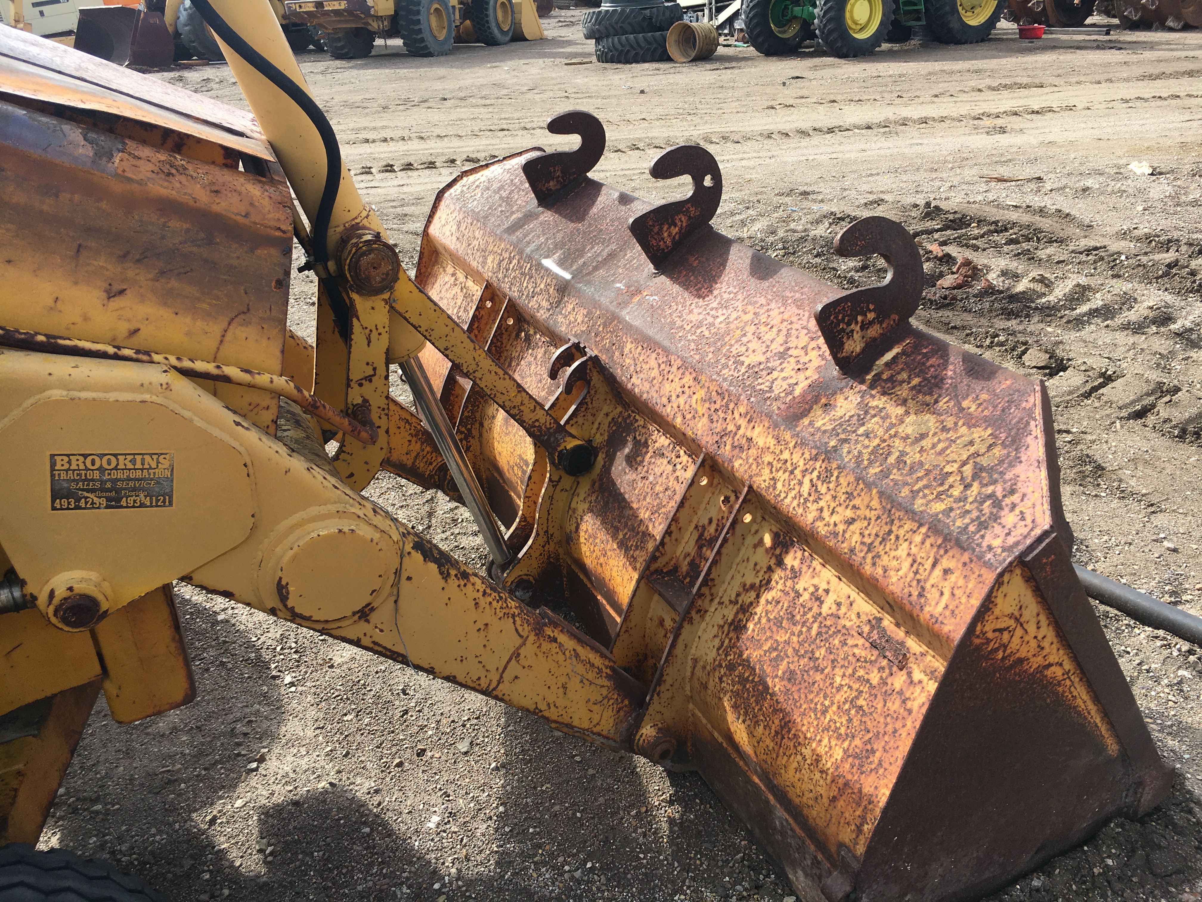 ./imagenes/INVOICE/2019/16915/RETROEXCAVADORA JOHN DEERE 310C PARA PARTES (23).JPG